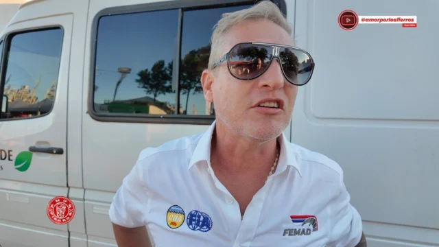 Cortese lo confirma: el Turismo Carretera correrá este año en el Rosamonte

¡Buenas noticias para los fanáticos del automovilismo! El Turismo Carretera vuelve a Posadas y el Autódromo Rosamonte ya entra en su etapa final de obras. Germán Cortese lo confirmó: la tercera fecha del TC 2025 será en Posadas.

#TurismoCarretera #Posadas2025 #Rosamonte #TCenMisiones #AutomovilismoArgentino #AmorPorLosFierros
