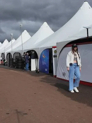 Mai Herrera en su paso por el #Autodromo Cobertura completa 👇👇 https://youtu.